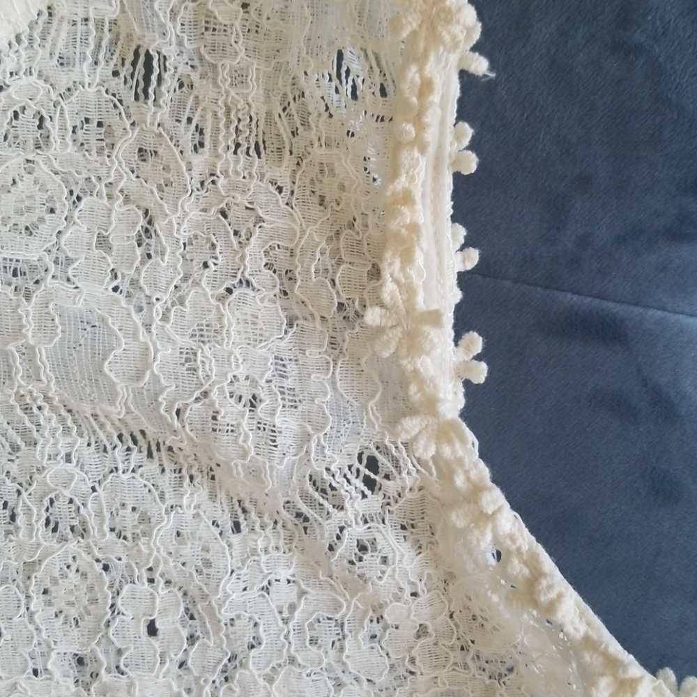 American Rag Lace Crop Top - Picture 5 of 5